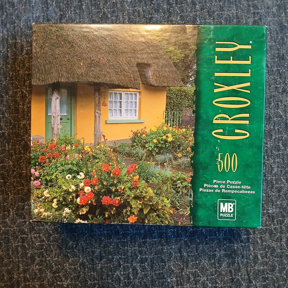 MB Croxley 500 Piece Puzzle Cottage in County Limerick Ireland 2002 04611-0503